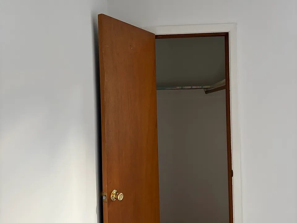 253 Grant Ave #6B