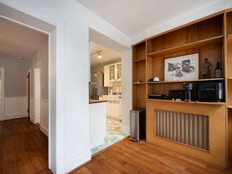 1406 Lovering Ave — Photo 16
