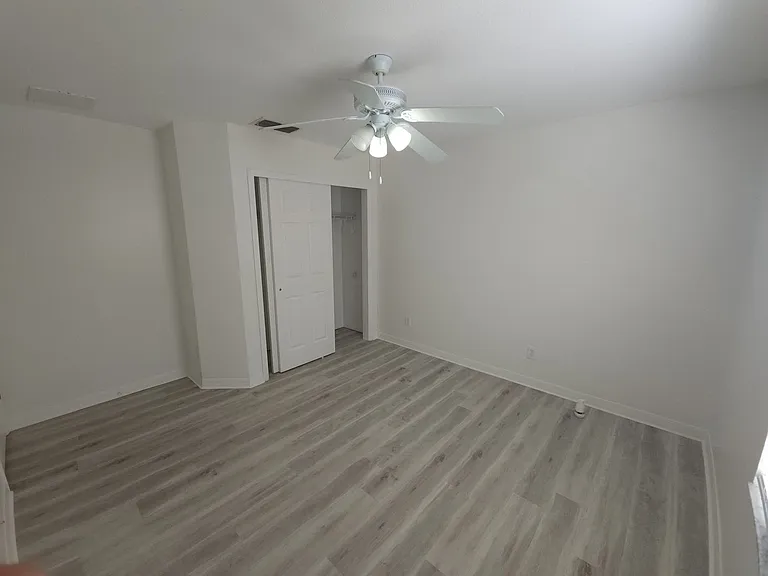 912 N Jacks Lake Rd — Photo 34