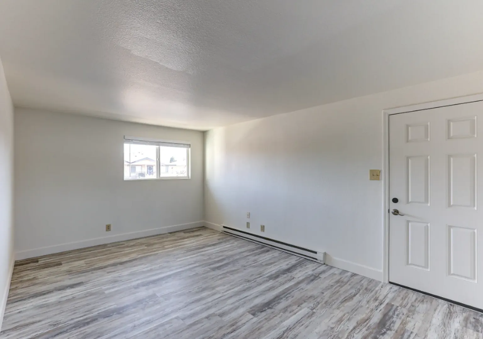 Sierra View Townhomes — Photo 4