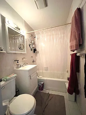 Rented by Native Real Estate LLC | media 7