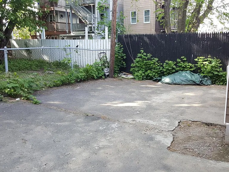 29 Jeffries St #1 — Photo 15
