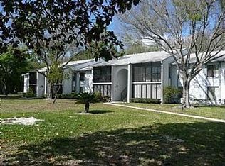 800 Lora Ln, Tarpon Springs, FL 34688