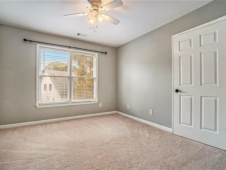 4893 Delford Ct SE — Photo 19