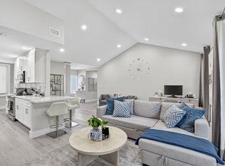 3503 Bridgewood Dr, Boca Raton, FL 33434