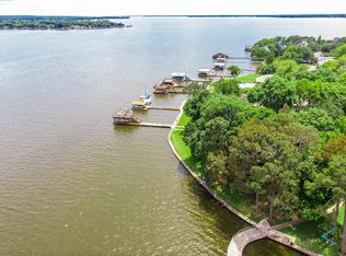 164 Robin Hood Way, Gun Barrel City, TX 75156