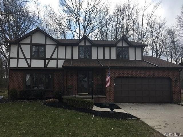 1st image of 132 Autumnwood Dr