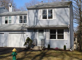 3 Timber St #1, Providence, RI 02904