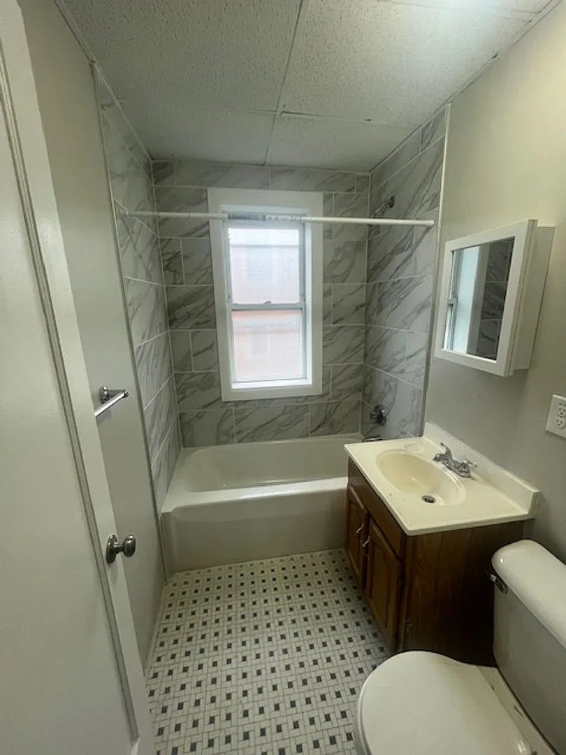 230 Fort Pleasant Ave / 62 Warner Street — Photo 3