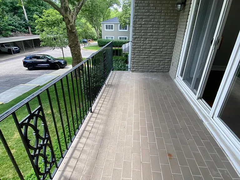 1111 N Old Woodward Ave #1 — Photo 19