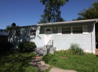 11621 Larimore Rd, Saint Louis, MO 63138