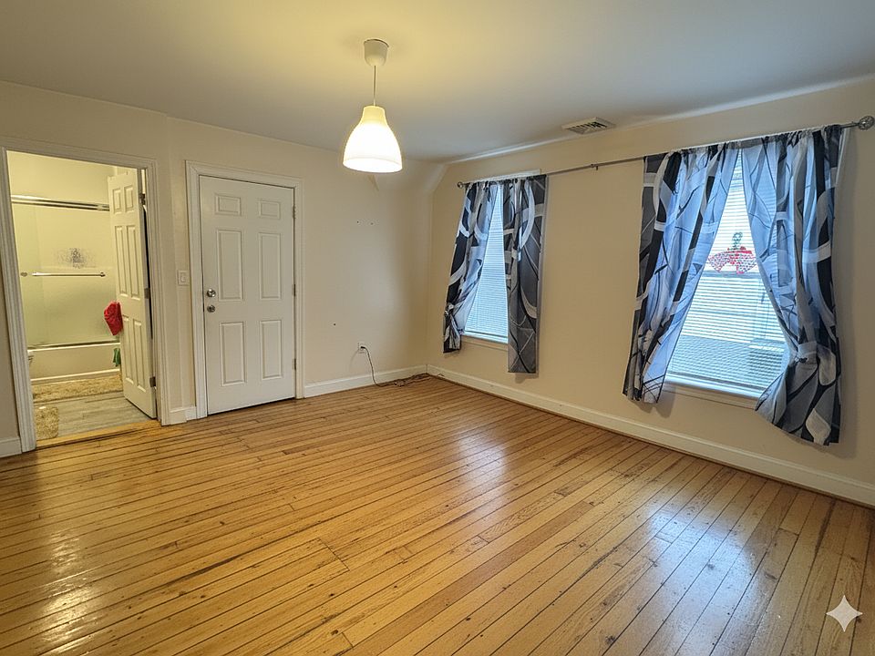 Hardwood floors, newer windows and Central A/C