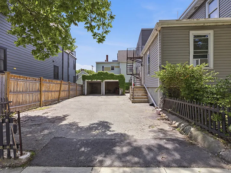 114 Cross St #II-II-2 — Photo 25