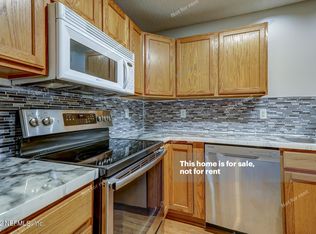 2358 Huckins Ct, Jacksonville, FL 32225