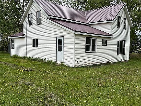 2nd image of 63503 370th St