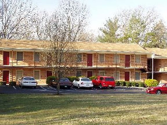 3rd image of 91 Pine Haven Dr #205