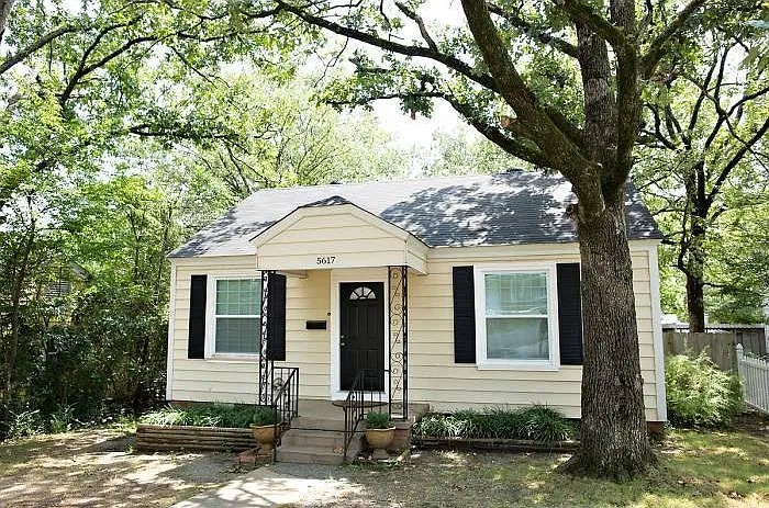 5617 I St — Photo 1