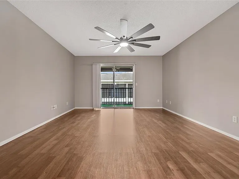 14468 Reuter Strasse Cir #508 — Photo 5