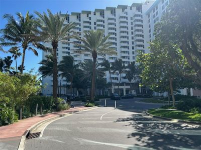 2899 Collins Ave APT 410, Miami Beach, FL, 33140