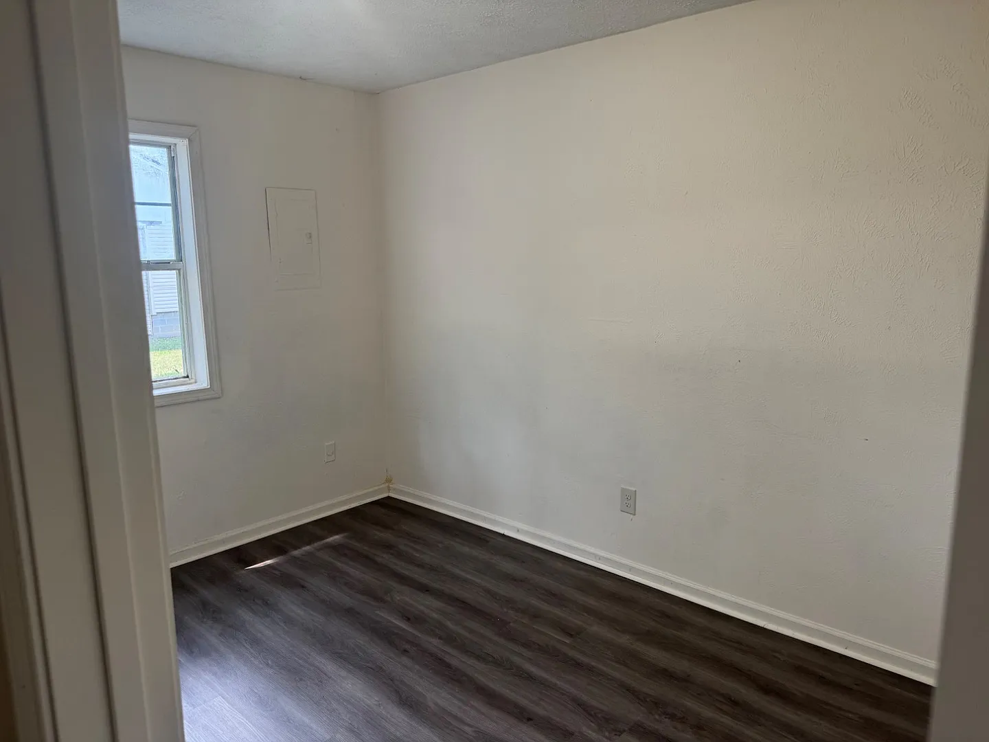 113 Birch St — Photo 4