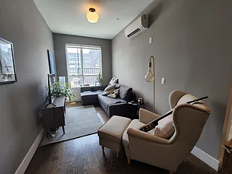 Rented by RELEASE NY