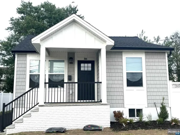86 N 5th St, Saddle Brook, NJ 07663