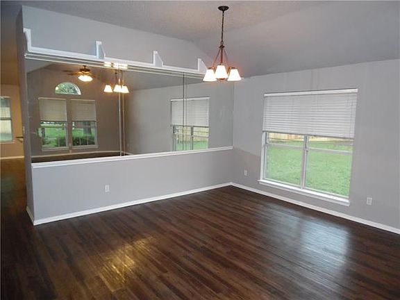 4th image of 7229 Briarwyck Ct