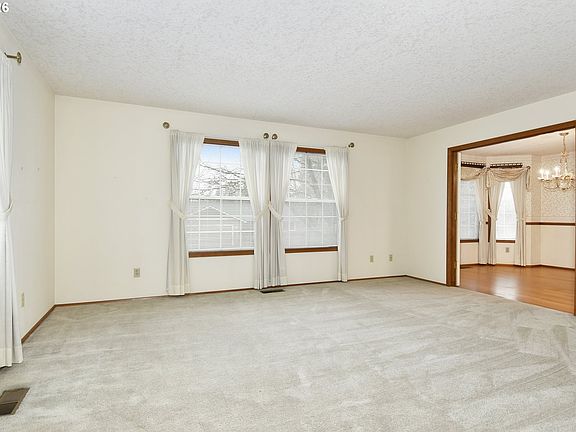 3rd image of 17915 Monticello Dr