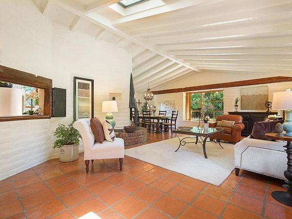 2nd image of 1099 Los Robles Ave