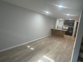 17049 Catalpa Ct #B, Derwood, MD 20855