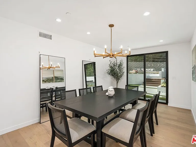 4545 Balboa Ave — Photo 12