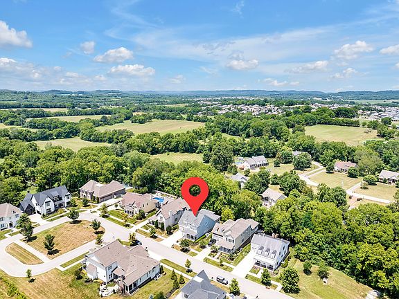 2nd image of 3062 Allenwood Dr