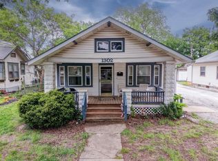 1302 Hackney St, Winfield, KS 67156