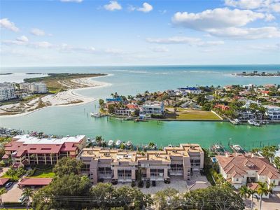 936 Pinellas Bayway S #T-4, Tierra Verde, FL, 33715