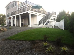 18 Dune Ln, Gloucester, MA 01930