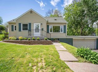 2509 W 15th St, Duluth, MN 55806