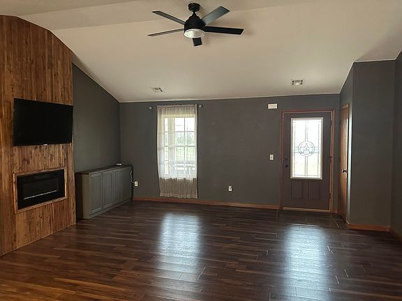 3rd image of 11448 Hickman Lane