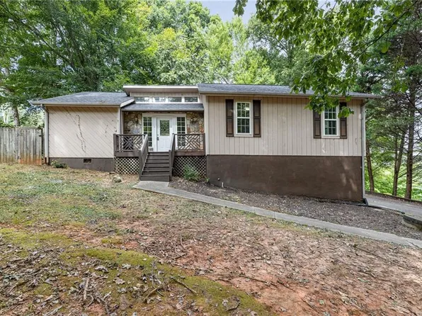 4388 Cooper Rd, Winston Salem, NC 27127