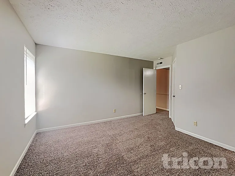 572 San Ricardo Dr — Photo 6