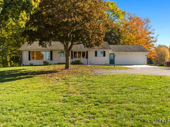 6150 76th Ave, Zeeland, MI 49464