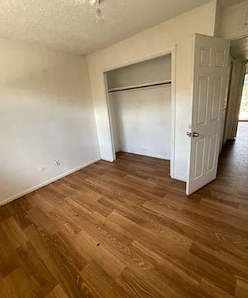 4th image of 541 Palomas Dr SE #B