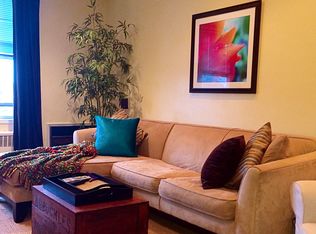 510 Dubois Ave APT 4C, Valley Stream, NY 11581