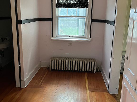 5th image of 29 Broad St