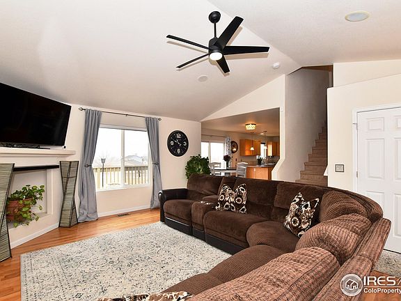 2nd image of 3128 Canyon Cir