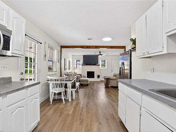 4th image of 1111 Foxtrot Ct