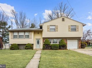 1124 Livingston St, Turnersville, NJ 08012