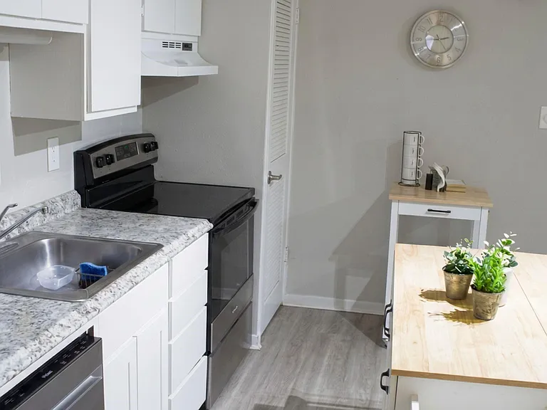 12900 Walden Rd #708 — Photo 3