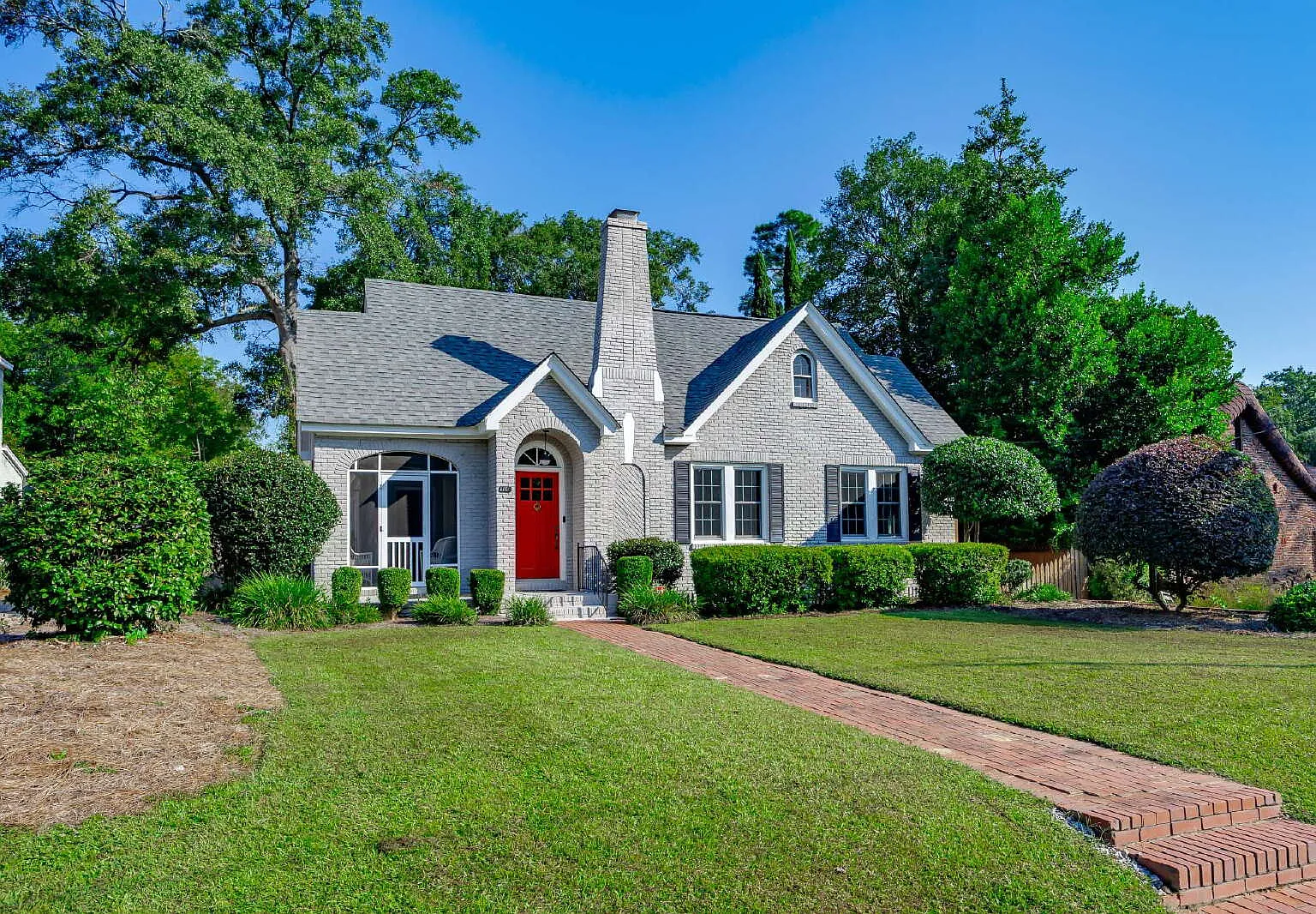 5 bed, 3.5 bath, 3348 sqft, $2,400 — Photo 4