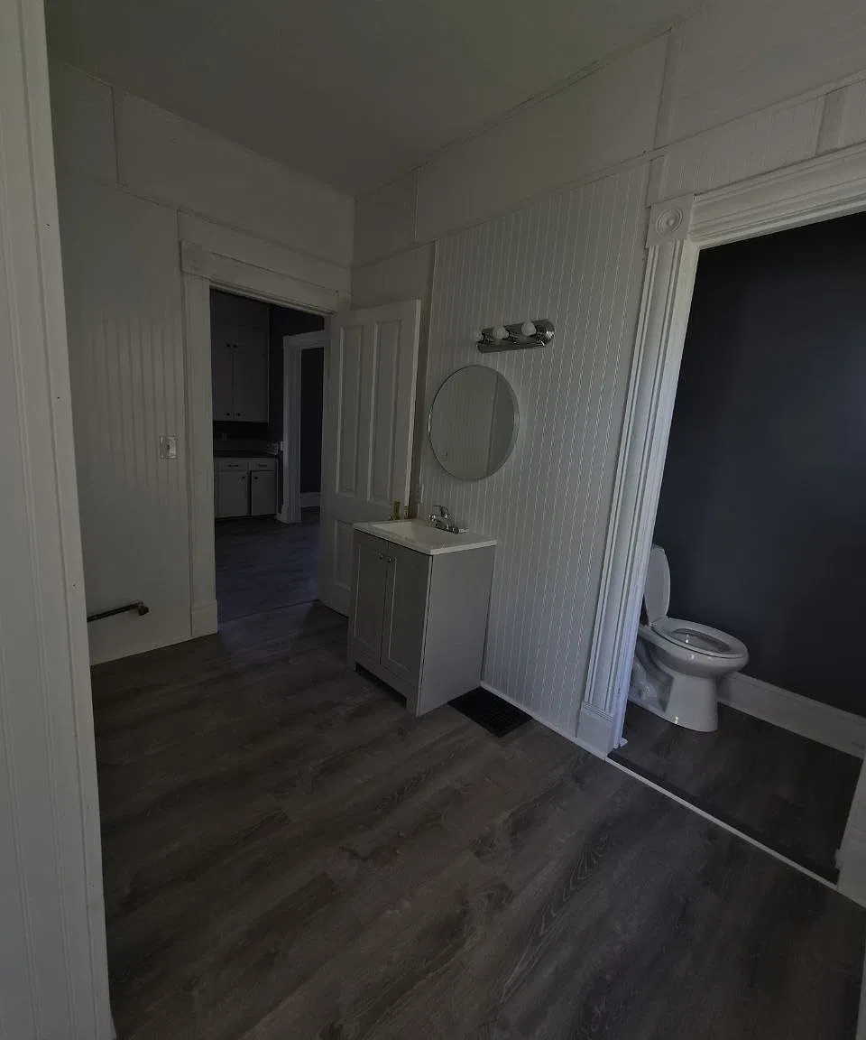 3 bed, 1494 sqft, $1,000 — Photo 3