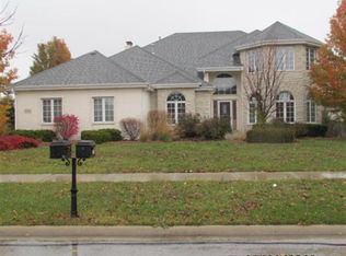 7934 Northwoods Dr, Frankfort, IL 60423
